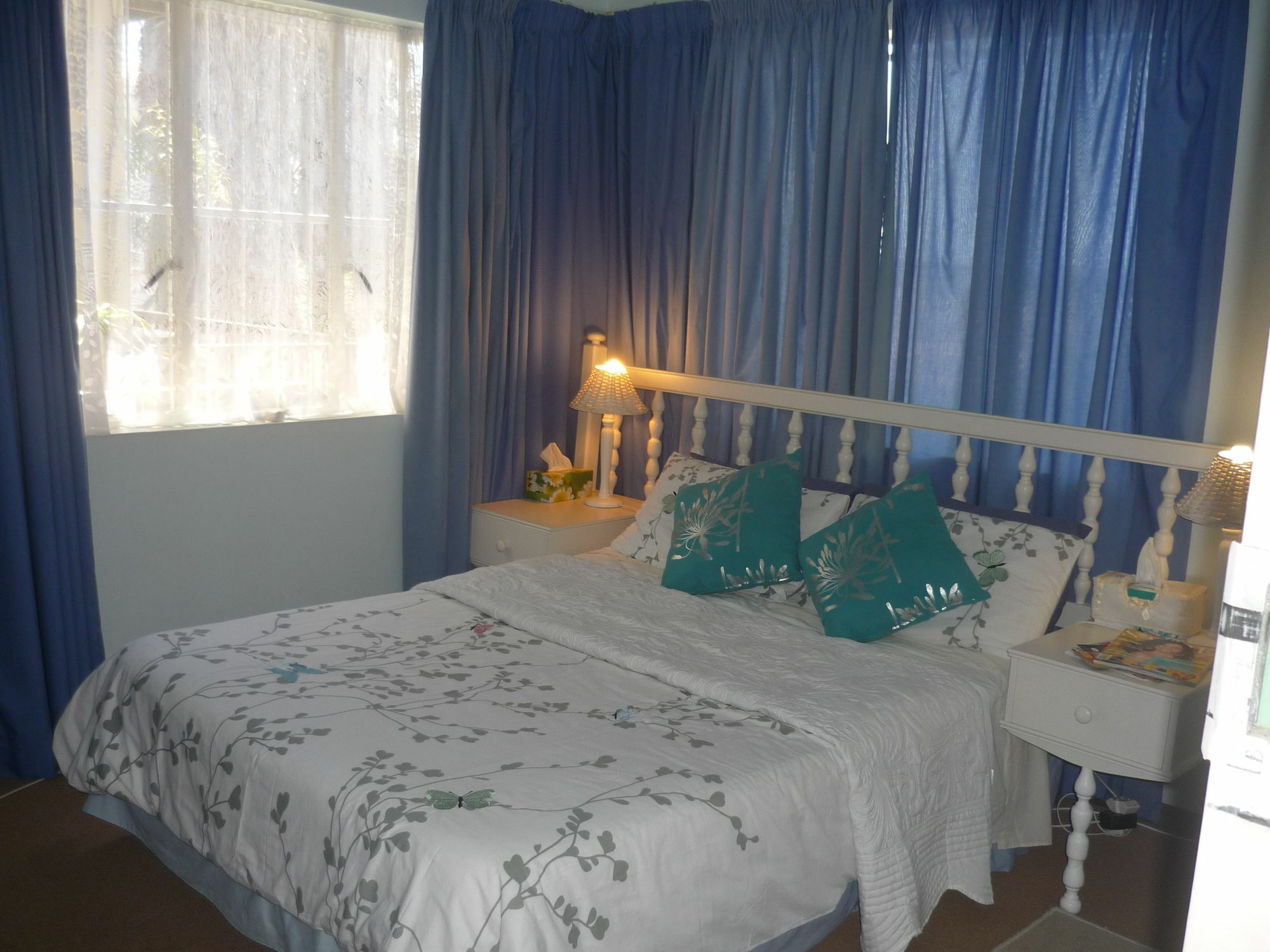 A1 Kynaston Self Catering Or Bed And Breakfast Джефрис Бей Екстериор снимка